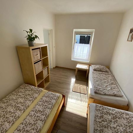 Apartman Beniskovec, Suchdol Nad Luznici Exteriör bild